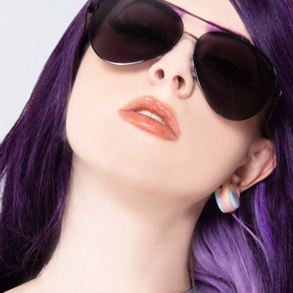 Topfoxx Amelia Sunglasses in Jet Black main image 4